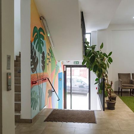 Central 5 Apartment - New Building & Parking Bucureşti Ngoại thất bức ảnh